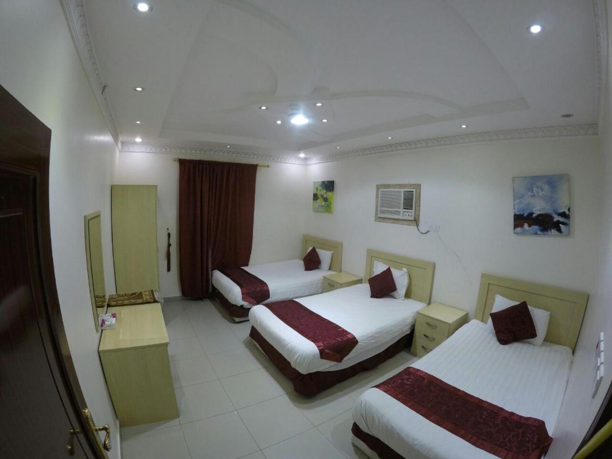 Popular attractions Area Nearby Property